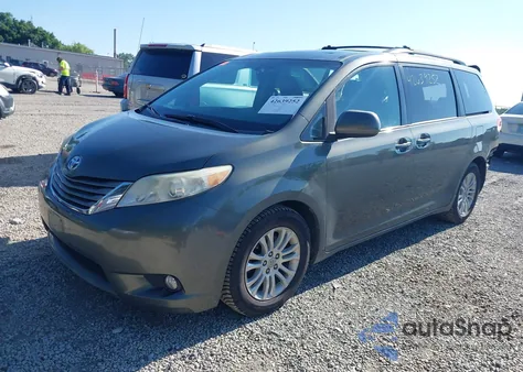 2011 Toyota Sienna Xle V6 from USA, damaged, VIN 5TDYK3DC4BS136568